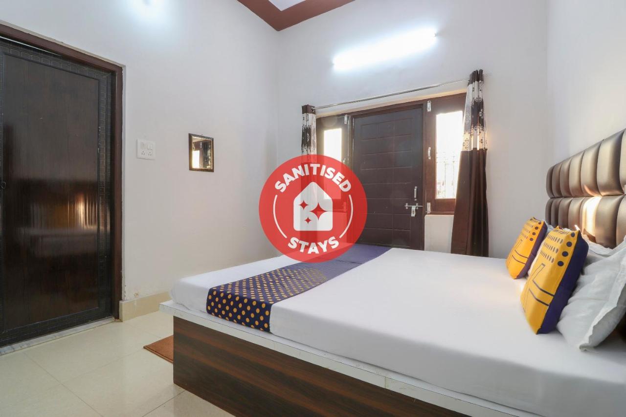 Spot On 75178 Hotel Arman Roorkee Екстериор снимка