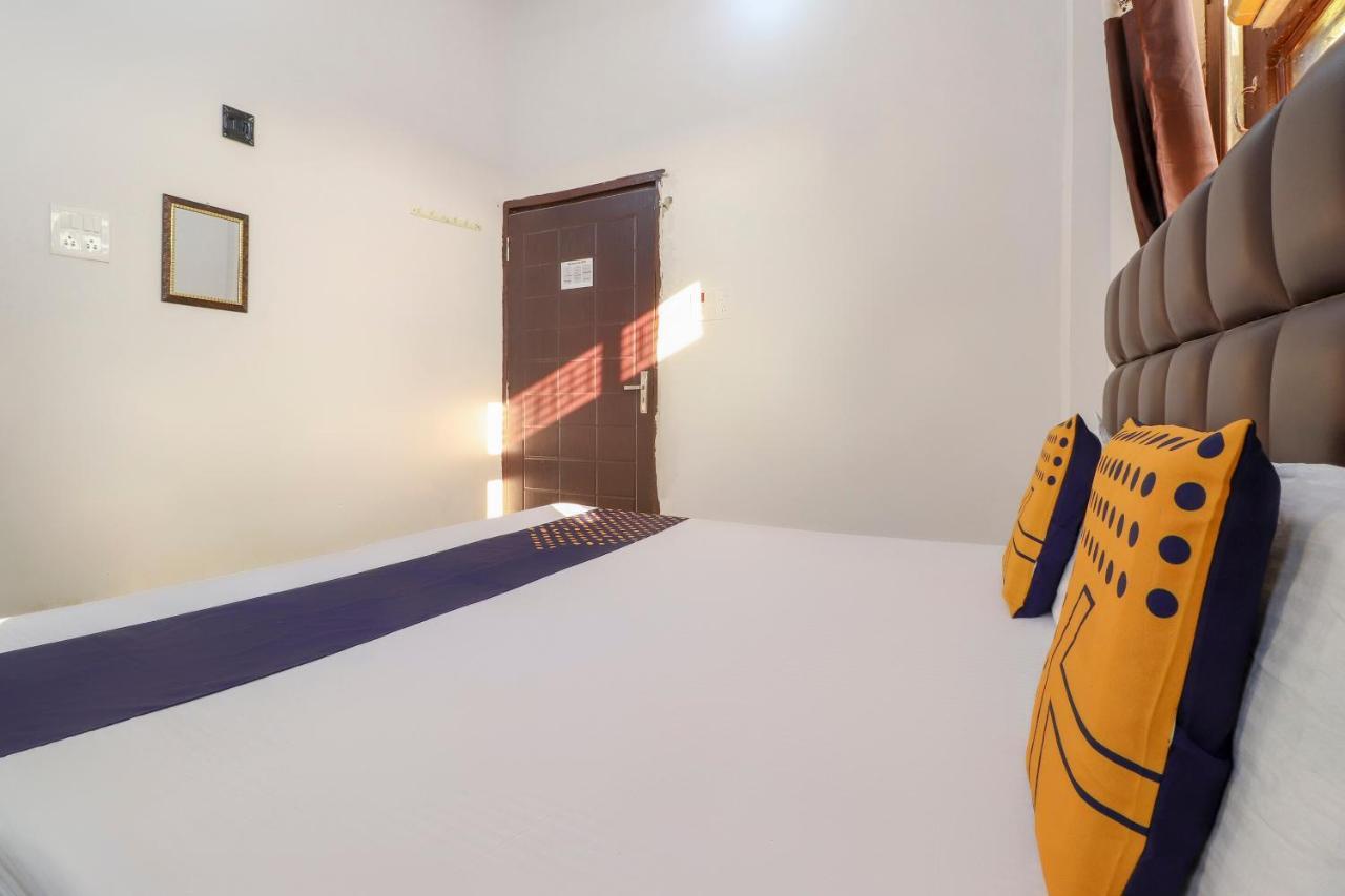 Spot On 75178 Hotel Arman Roorkee Екстериор снимка