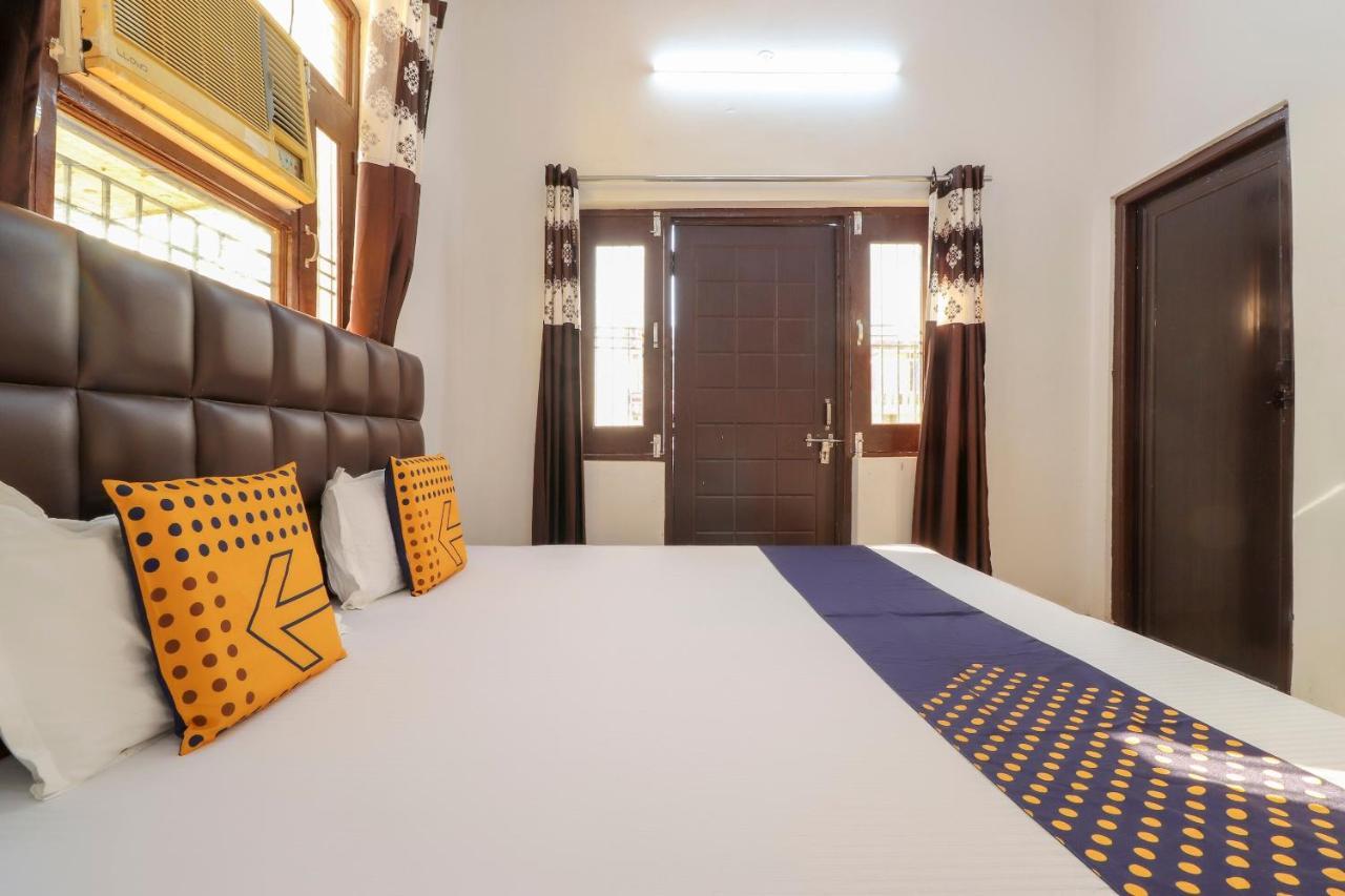 Spot On 75178 Hotel Arman Roorkee Екстериор снимка