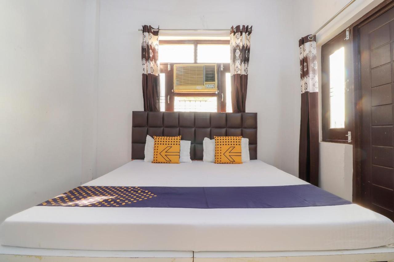 Spot On 75178 Hotel Arman Roorkee Екстериор снимка